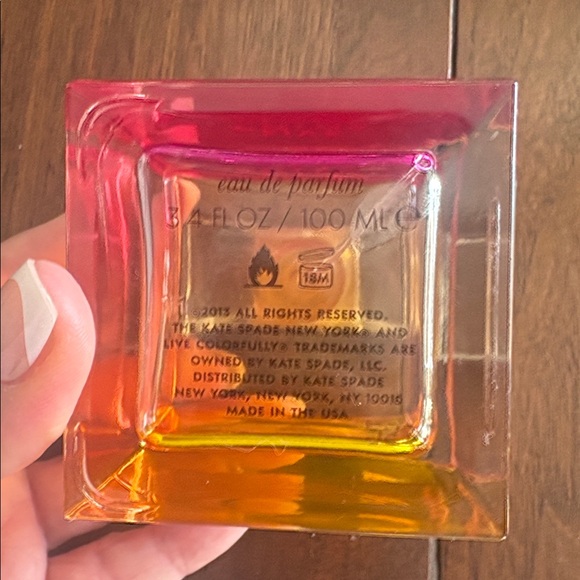 Kate Spade Live Colorfully Perfume 3.4 OZ - Picture 4 of 4